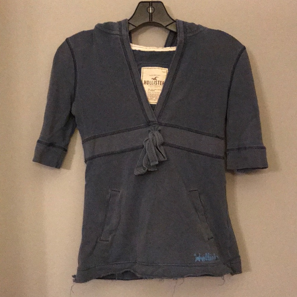 Hollister hooded pullover